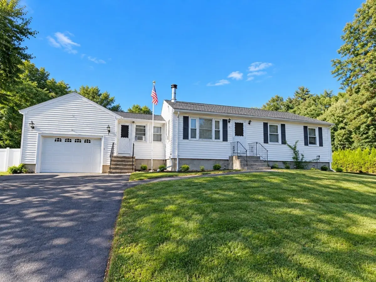 11 University Lane, Methuen, MA 01844 - #1