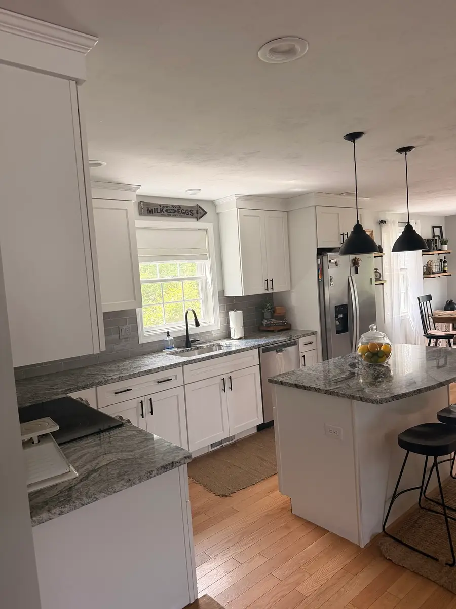 33 Ledgewood Cir, Attleboro, MA 02703 - #2