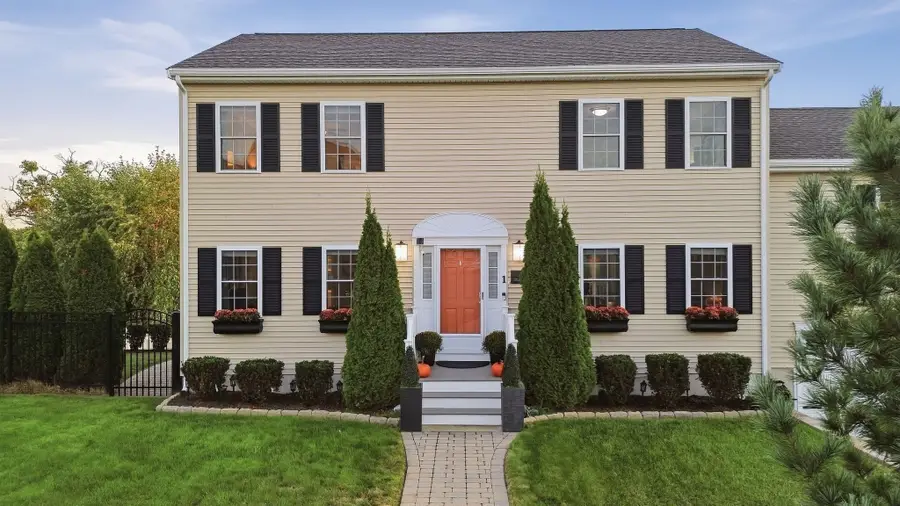 1 Tsitsinos Dr, Peabody, MA 01906 - #2