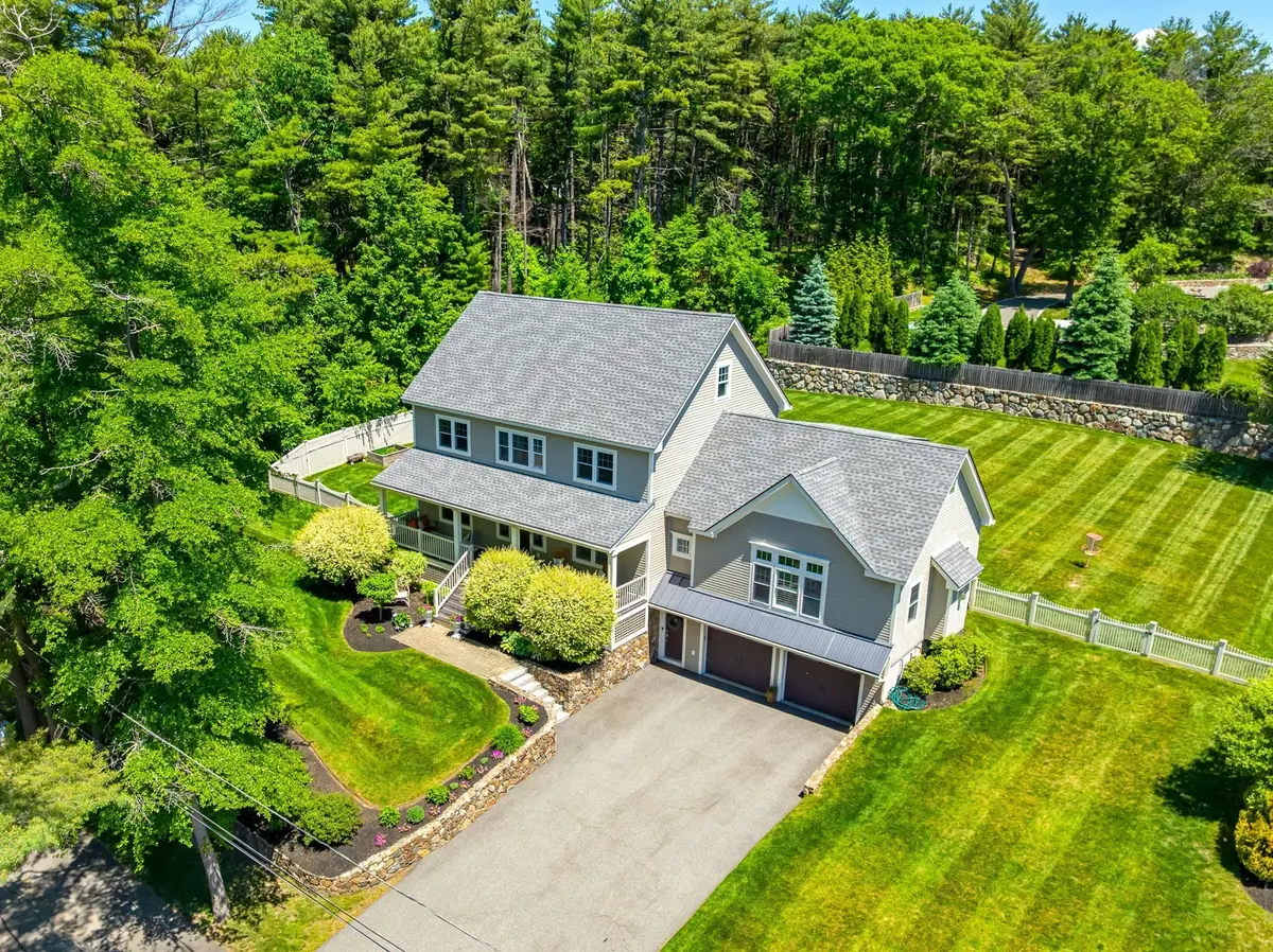 5 Lakeshore Ave, Beverly, MA 01915 - #1