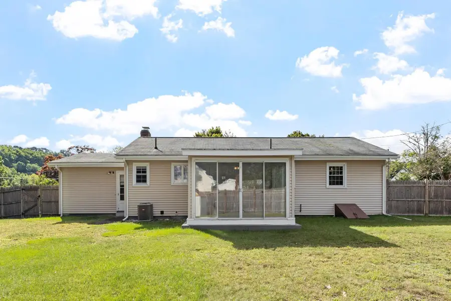 6 Fuller Dr, Marlborough, MA 01752 - #2