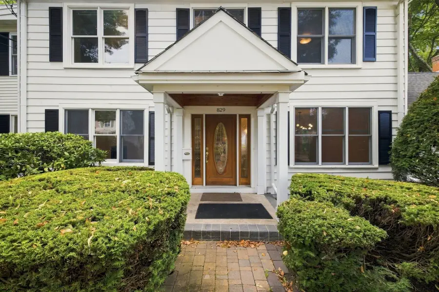 829 Chestnut, Newton, MA 02468 - #2