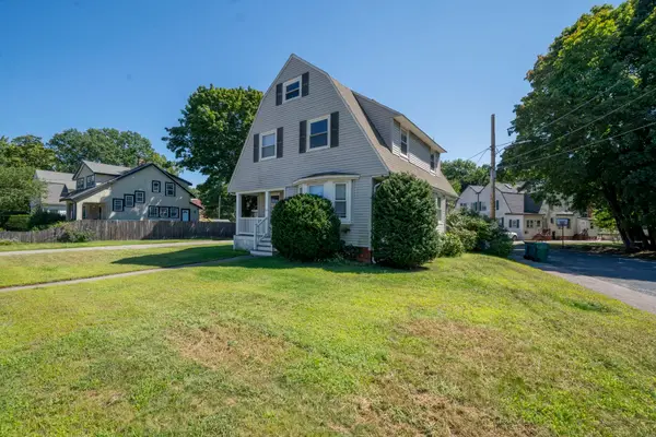 121 Oakland St, Mansfield, MA 02048