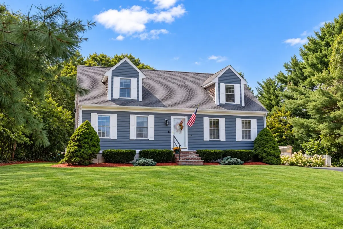 53 Myles Standish Dr, Carver, MA 02330 - #1