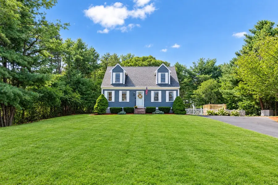 53 Myles Standish Dr, Carver, MA 02330 - #2