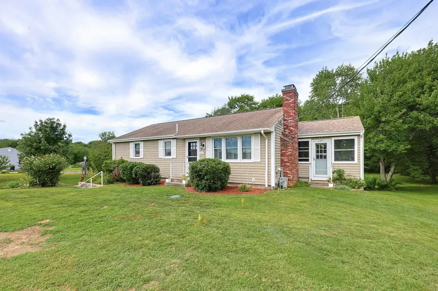 605 Wood Street, Swansea, MA 02777 - #3