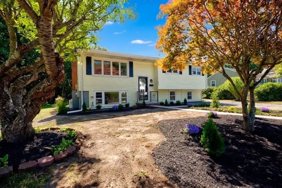 103 Columbus Ave, Stoughton, MA 02072 - #2