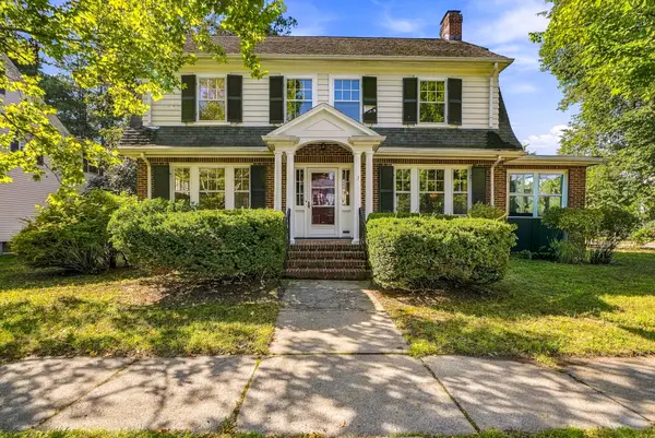 3 Preble Gardens Rd, Belmont, MA 02478