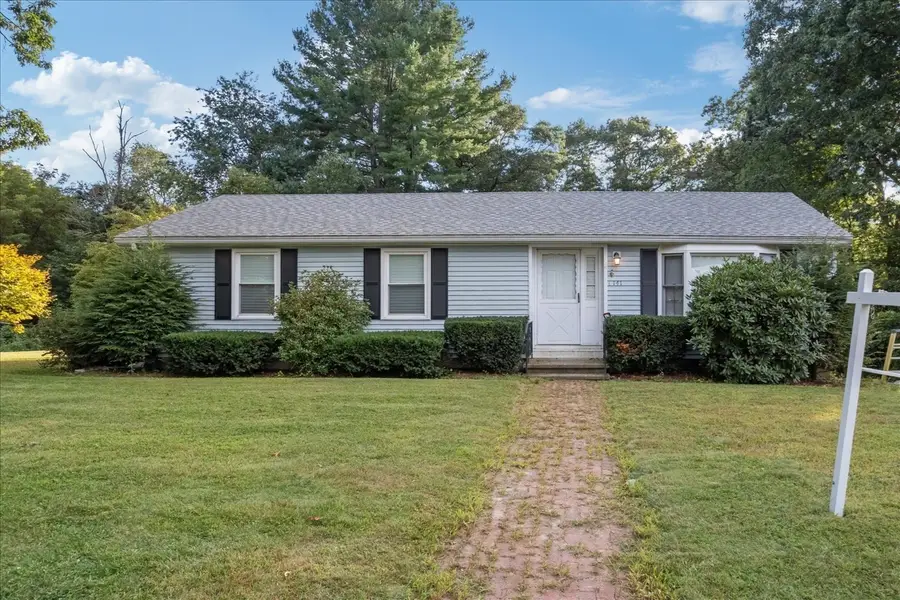 141 Elm St., Blackstone, MA 01504 - #2