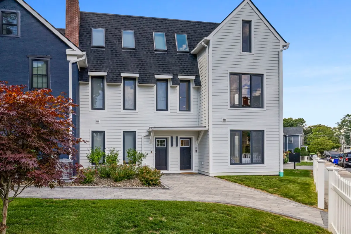 19 Ashland St #19, Boston, MA 02122 - #1