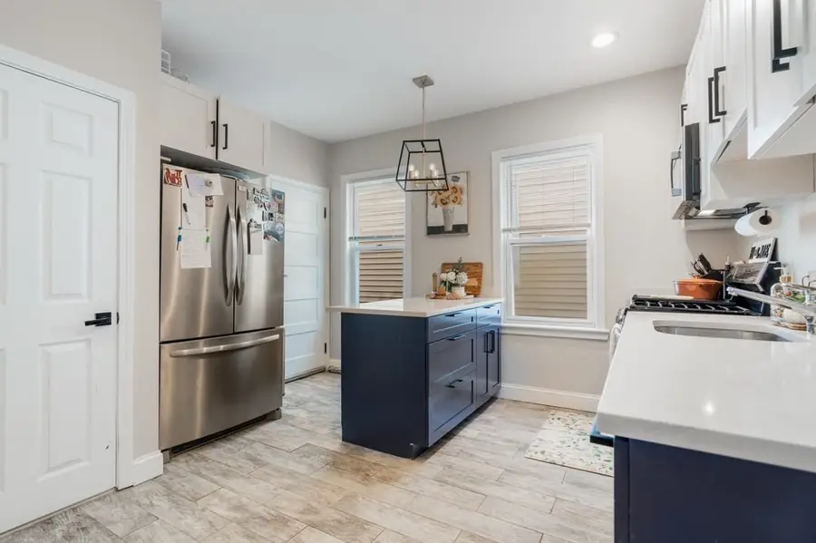 24 Buttonwood Street, Boston, MA 02125 - #3