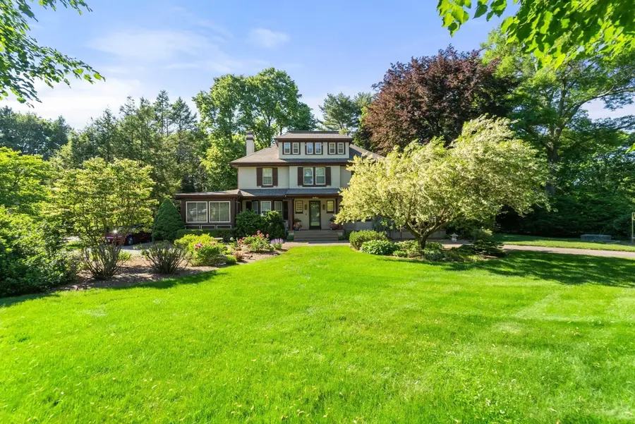 611 East Street, Walpole, MA 02081 - #2