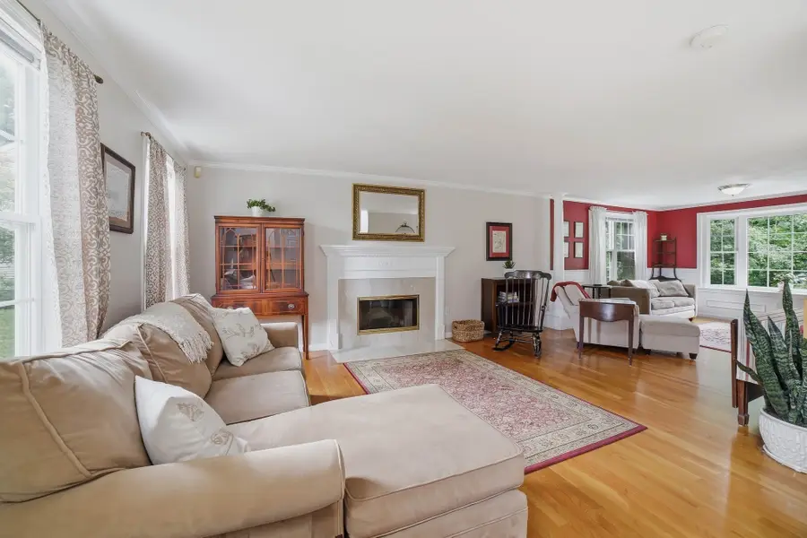 72 Palomino Dr, Franklin, MA 02038 - #3