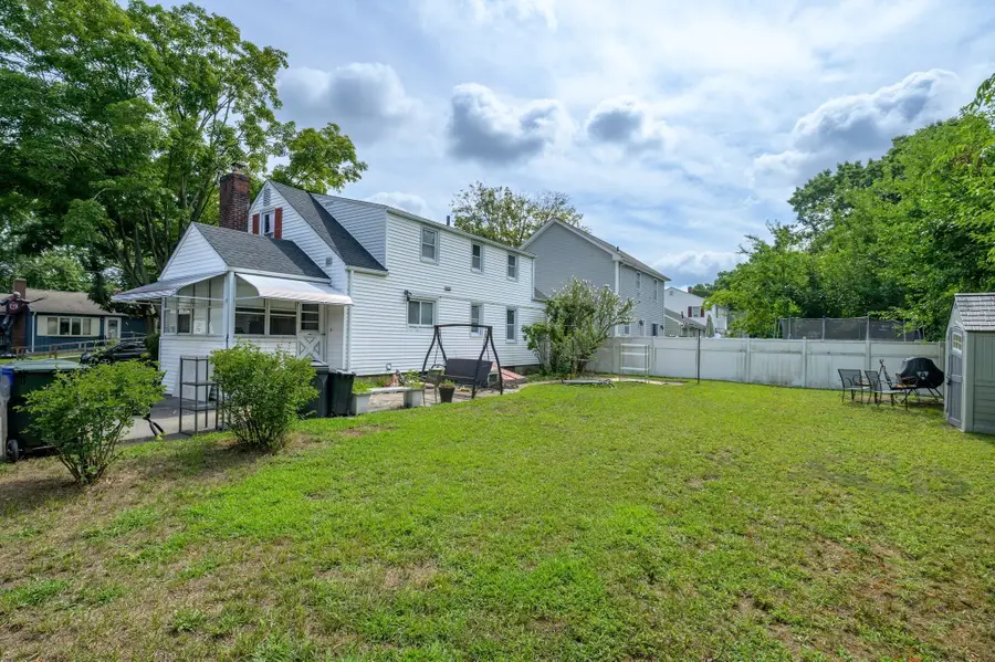 44 Arthur St, Springfield, MA 01104 - #3