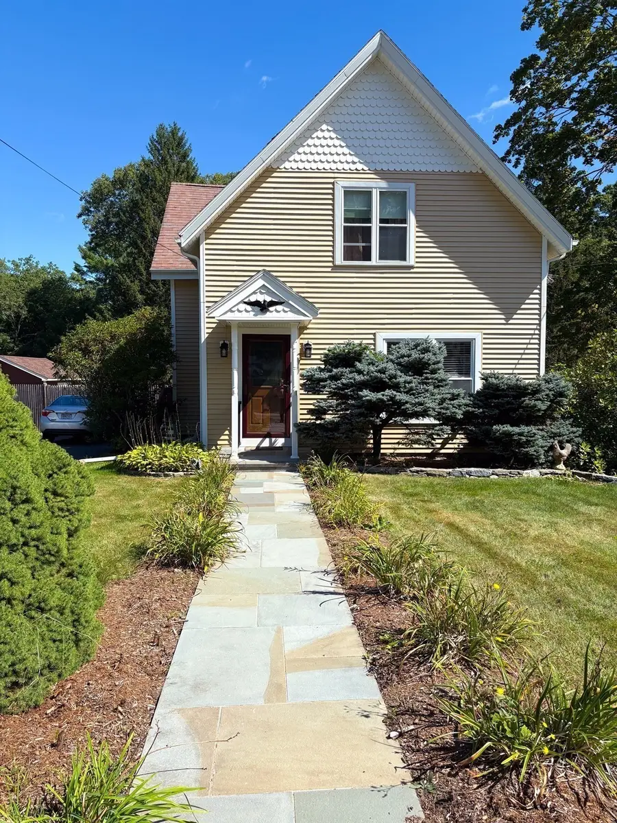 56 S Worcester St, Norton, MA 02766 - #2