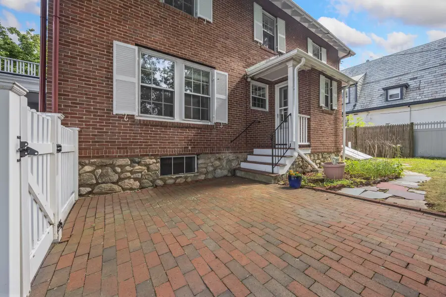 525 Lynn Fells Parkway, Melrose, MA 02176 - #2