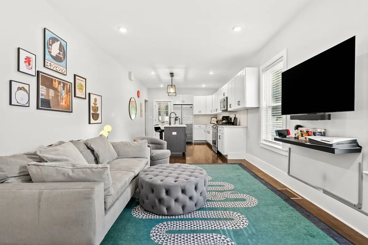 145 Whitfield St #1, Boston, MA 02124 - #1