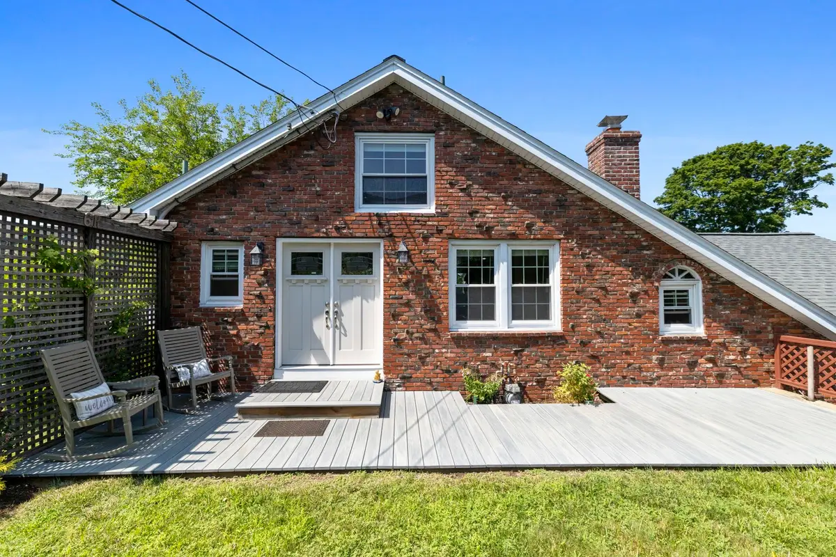 6r Fairview Ave, Swampscott, MA 01907 - #1
