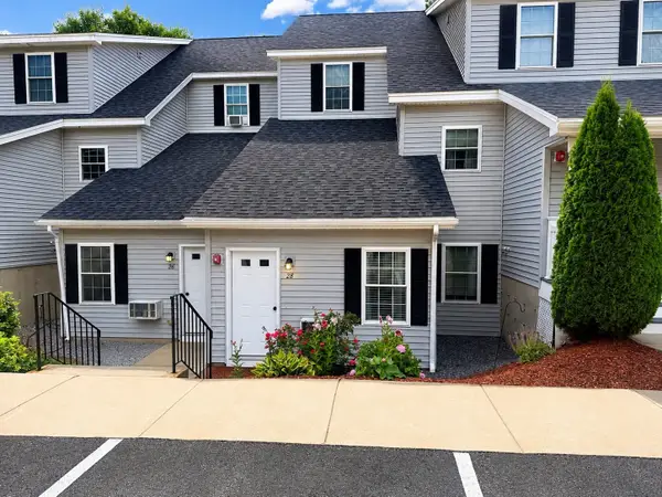 28 Mcgillen Drive #28, Leominster, MA 01453