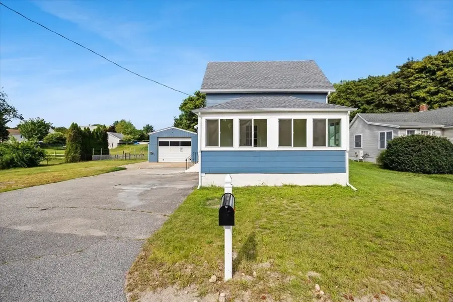 75 Ottawa St, Attleboro, MA 02703 - #3