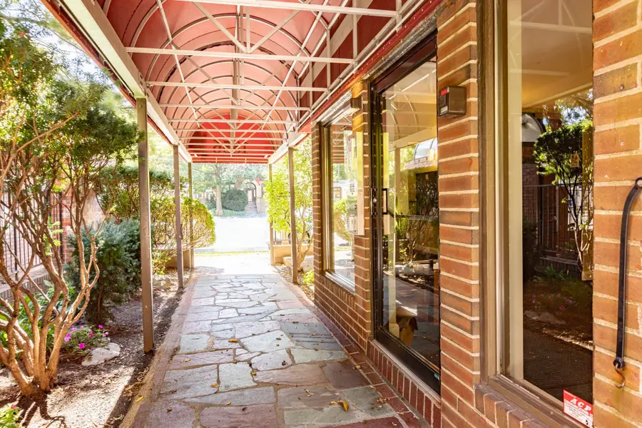 1856 Beacon Street #PHD, Brookline, MA 02445 - #2