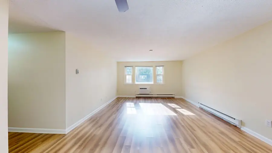 180 Main Street #3304, Bridgewater, MA 02324 - #2