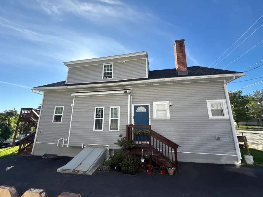 15 Congress St, Fitchburg, MA 01420 - #2