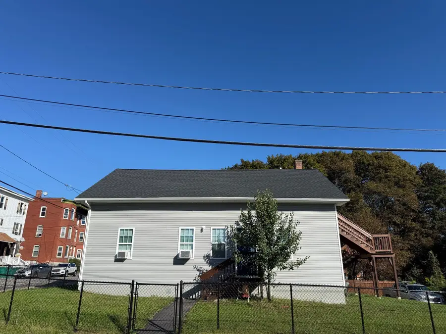 15 Congress St, Fitchburg, MA 01420 - #3