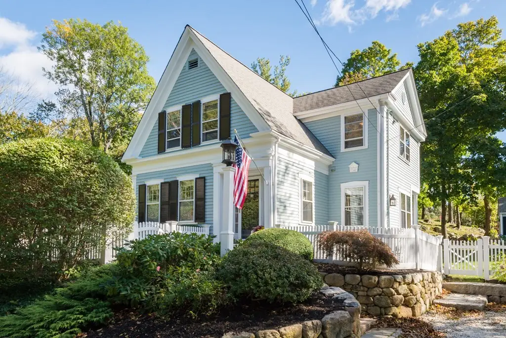 380 Beechwood St, Cohasset, MA 02025 - #1