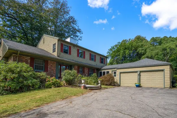 631 Blue Hill Ave, Milton, MA 02186