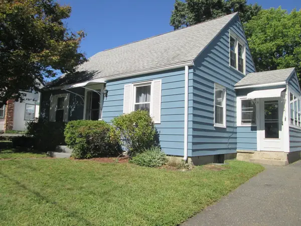 76 Surrey Rd, Springfield, MA 01118