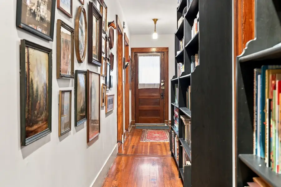17 Locust Terrace #1, Cambridge, MA 02138 - #3