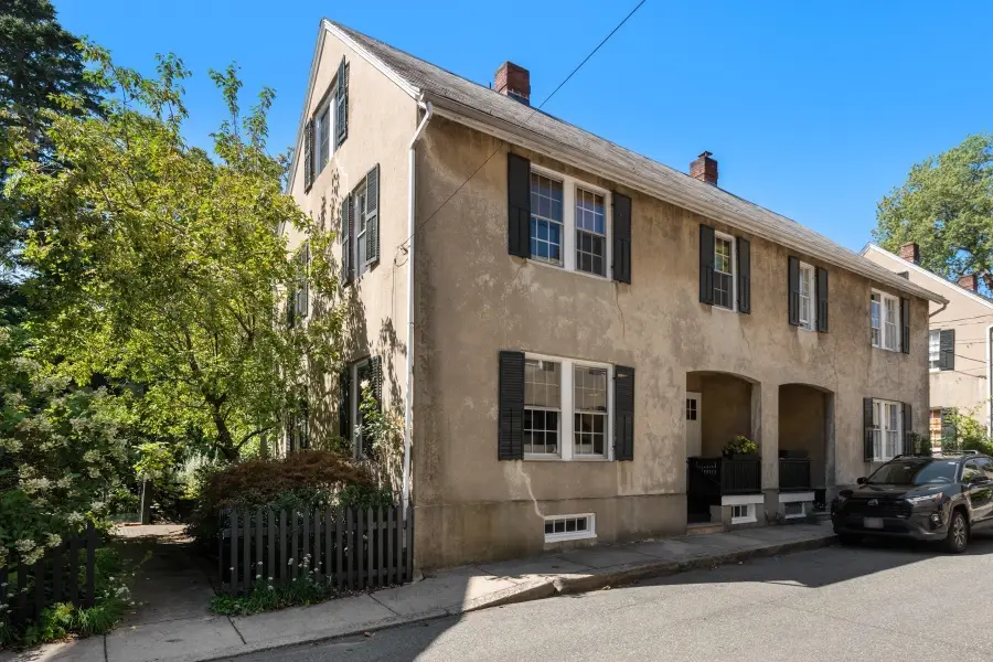 8 Orne Sq #8, Salem, MA 01970 - #2