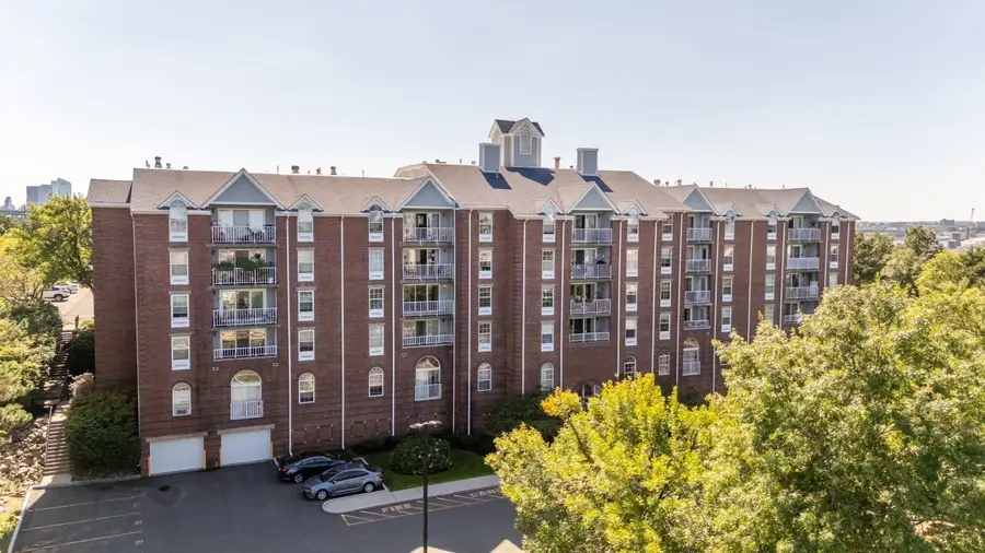 100 Boatswains Way #308, Chelsea, MA 02150 - #2