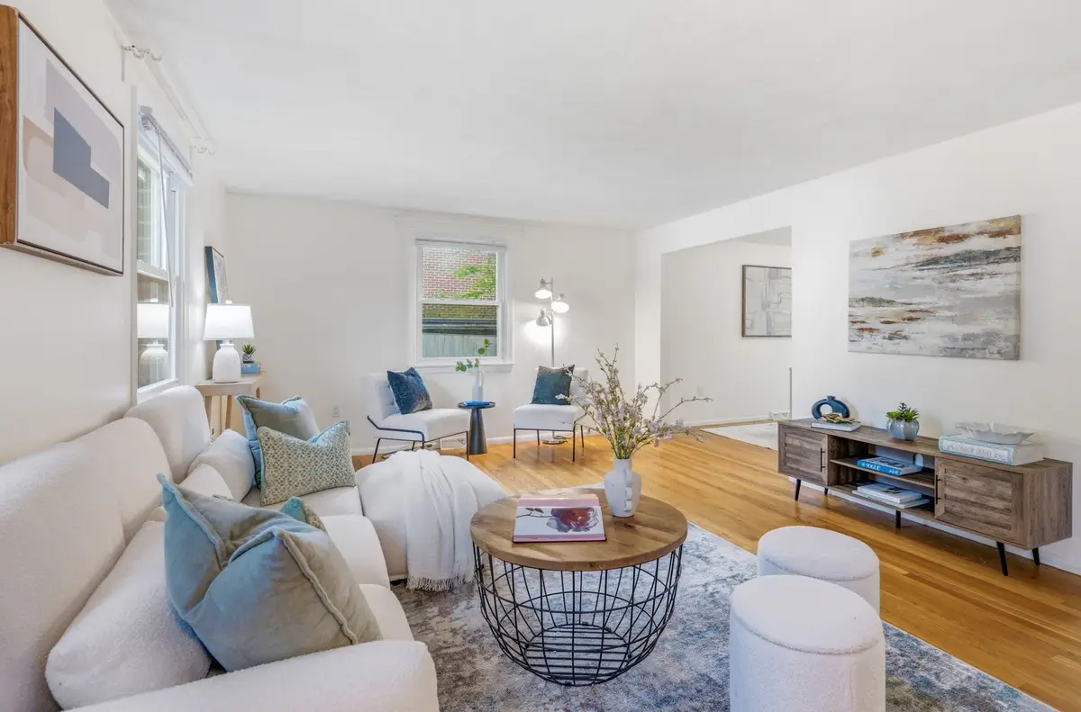 118-120 Edinboro St #118, Newton, MA 02460 - #1