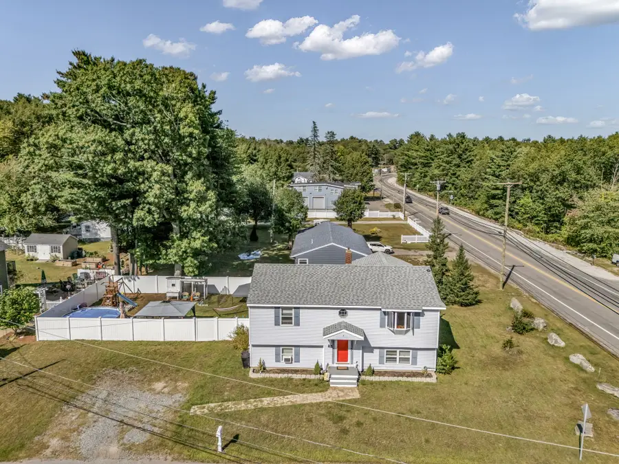 2 Pine St, Salisbury, MA 01952 - #3