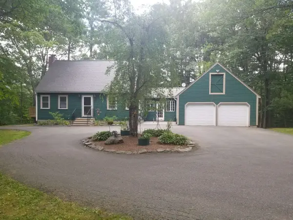 357 Page St, Lunenburg, MA 01462