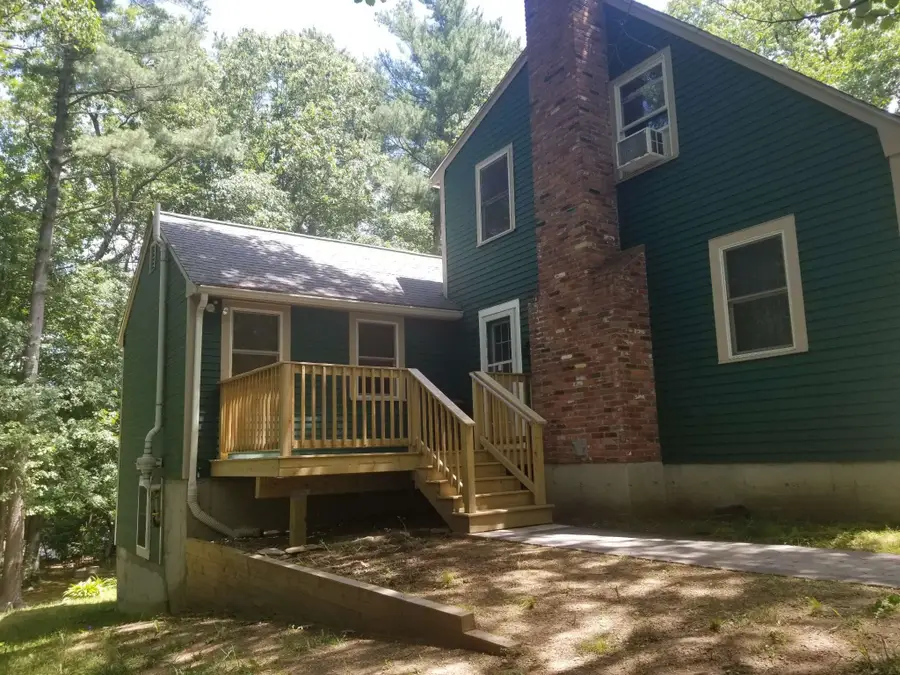 357 Page St, Lunenburg, MA 01462 - #2