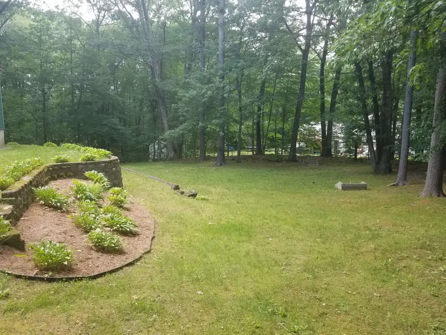 357 Page St, Lunenburg, MA 01462 - #3