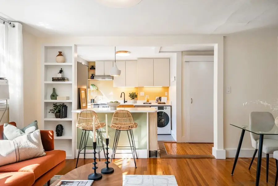 12 Chauncy Street #4, Cambridge, MA 02138 - #2