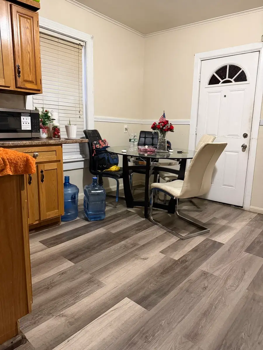 56 Montmorenci St., Springfield, MA 01107 - #3