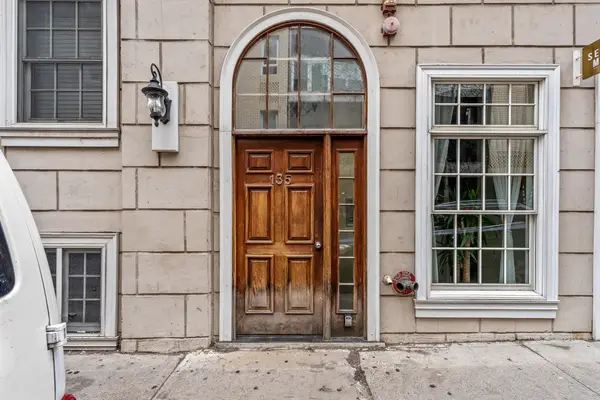 135-137 Salem St #7, Boston, MA 02113