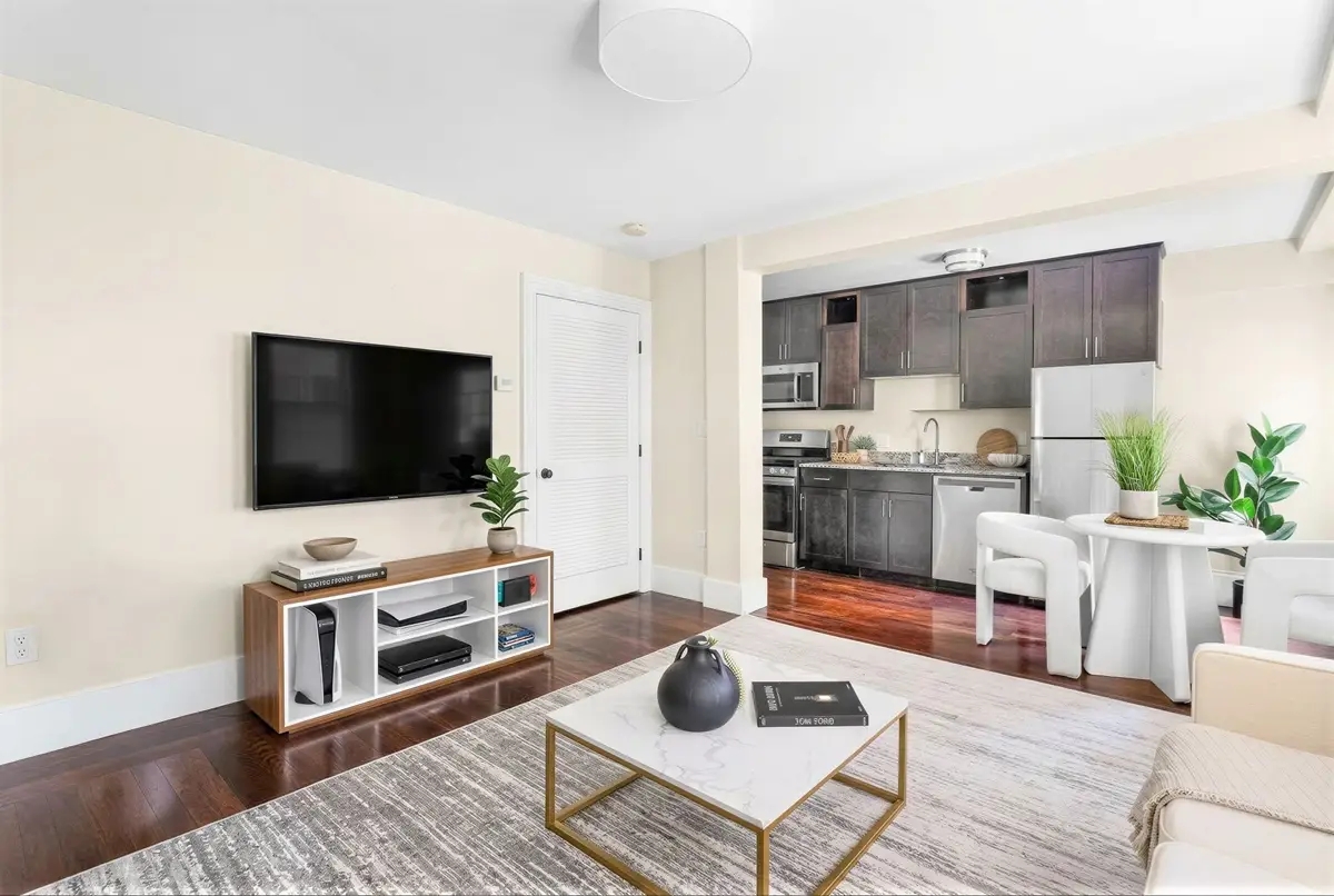 111 Eutaw St #1A, Boston, MA 02128 - #1