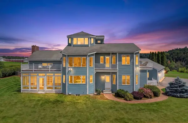236 Old Ayer Rd, Groton, MA 01450