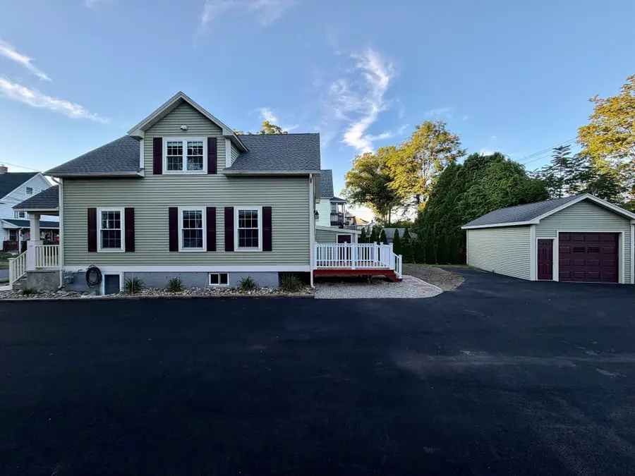 7 Gold St, Westfield, MA 01085 - #3