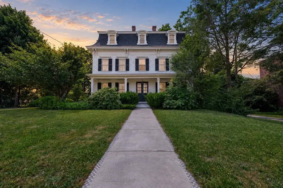 532 Washington St, Whitman, MA 02382 - #2