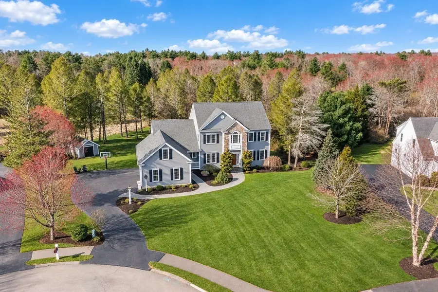 14 Iarussi Way, Medway, MA 02053 - #2