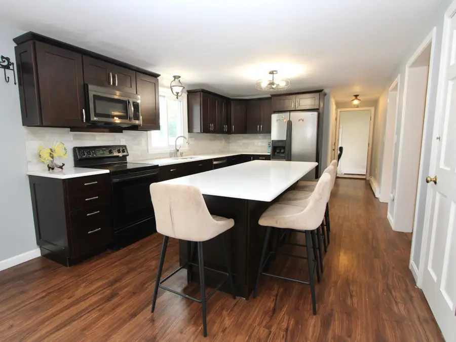 1 Cricket Ln, Worcester, MA 01602 - #2