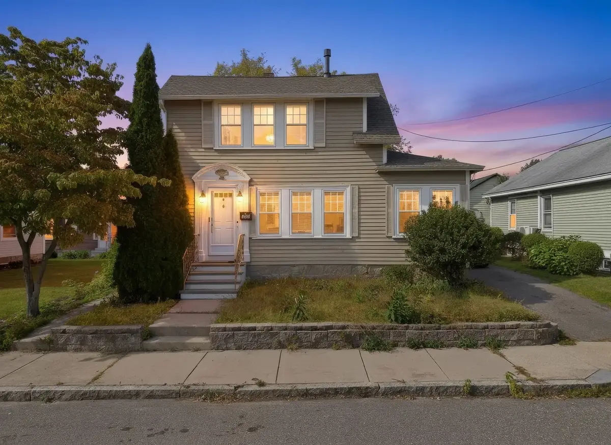 125 Upham St, Lowell, MA 01851 - #1