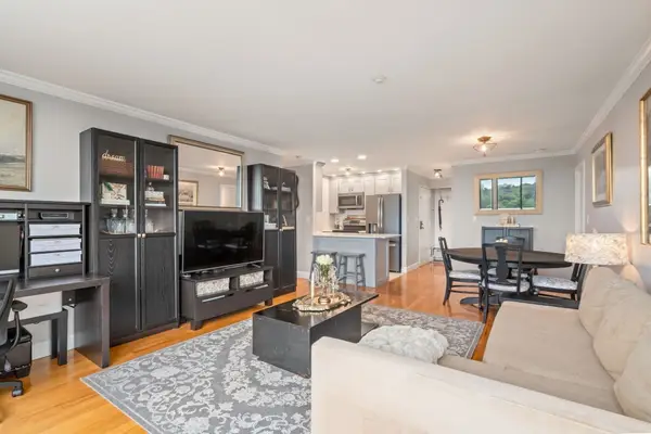 77 Adams St #1009, Quincy, MA 02169